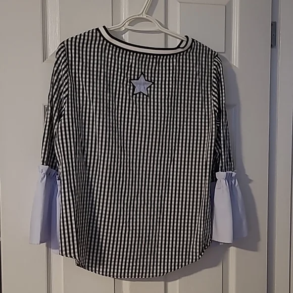 Top - Picture 4 of 4